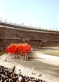 官方：英格兰名哨安东尼-泰勒将执法欧冠第4轮布鲁日vs巴萨